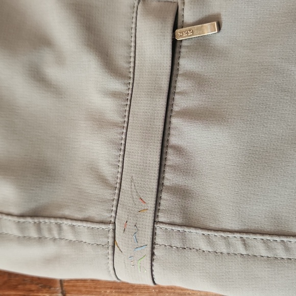 Greg Norman shorts - Picture 2 of 8